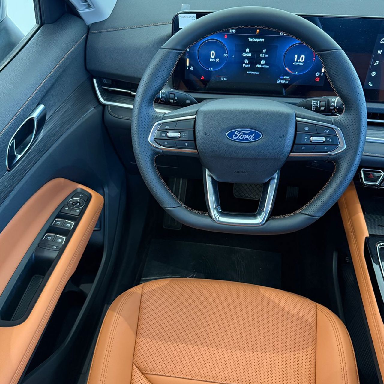 تيريتورى تيتانيوم