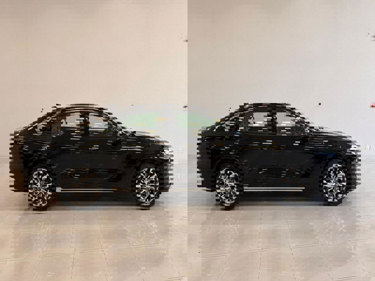 فورد تورس تيتانيوم 2026 