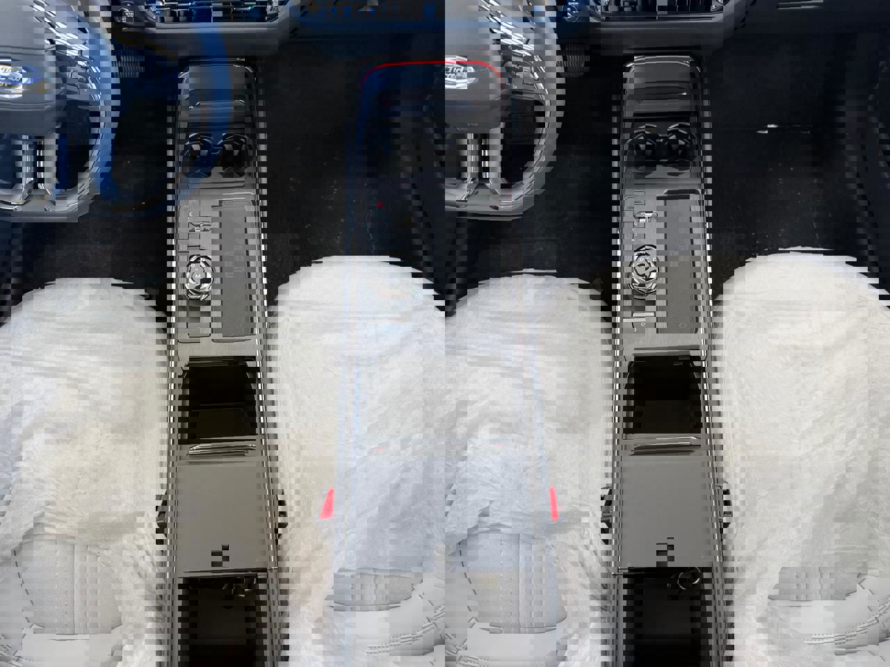 فورد تورس تيتانيوم 2026 