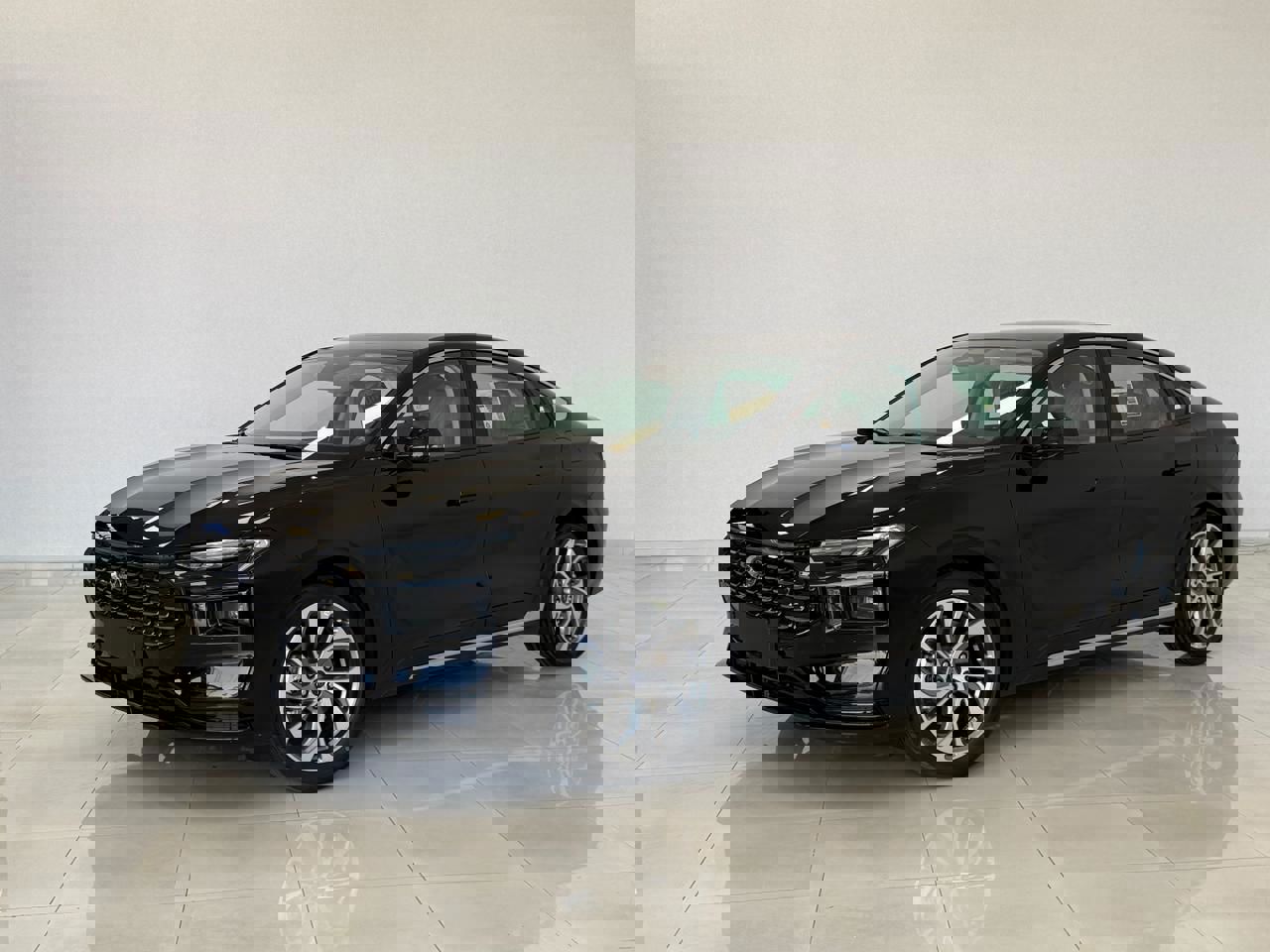 فورد تورس تيتانيوم 2026 