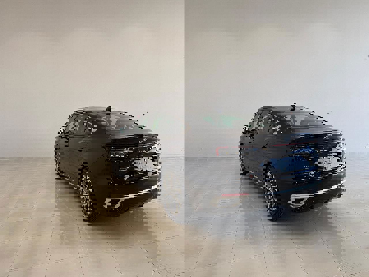 فورد تورس تيتانيوم 2026 