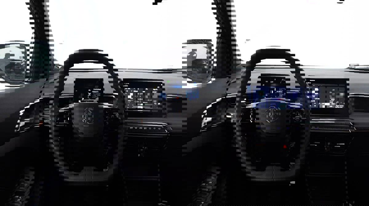 إم جي 3 2025 (STD)