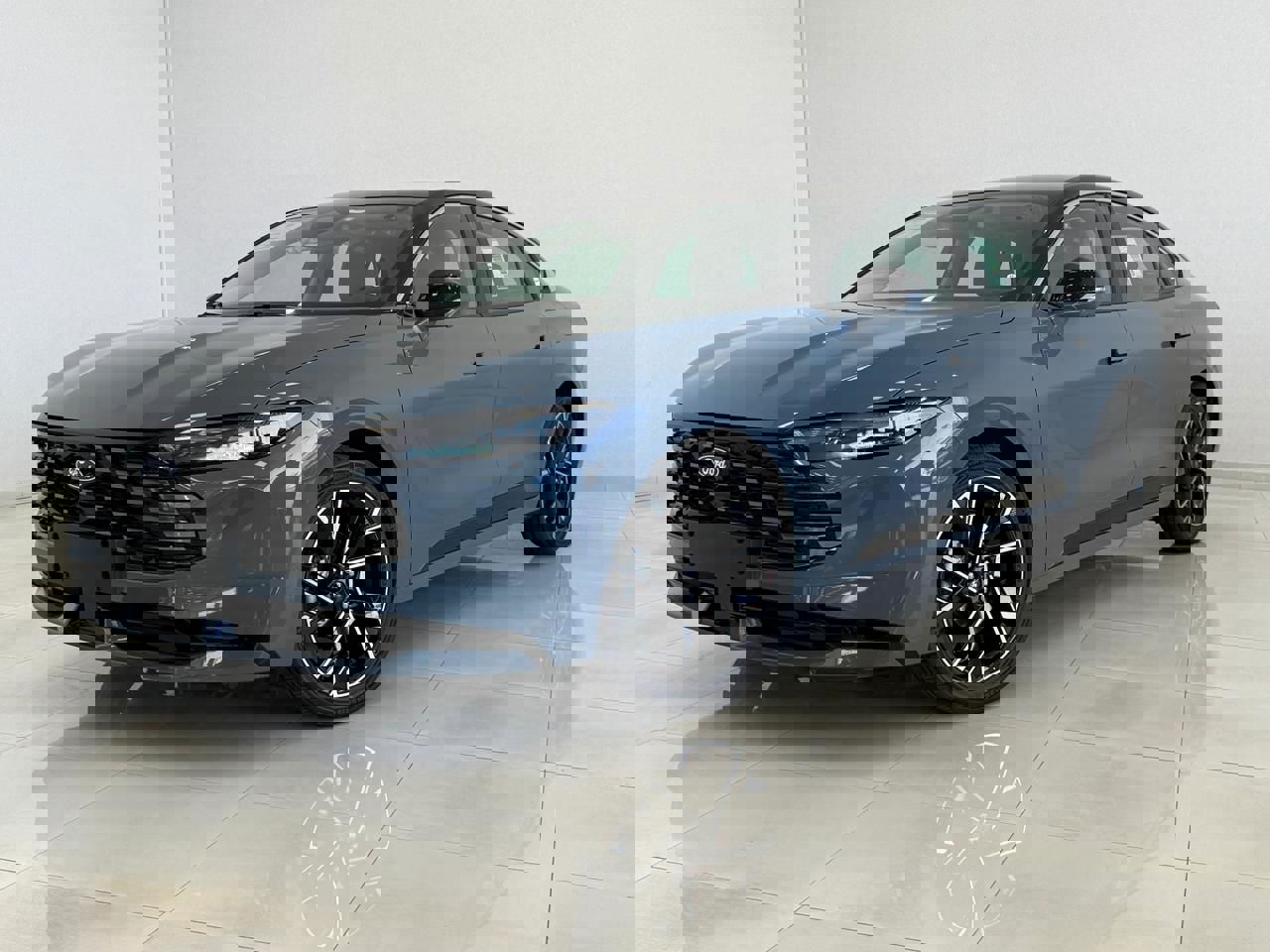 فورد تورس  تيتانيوم 2026 (الشكل الجديد)